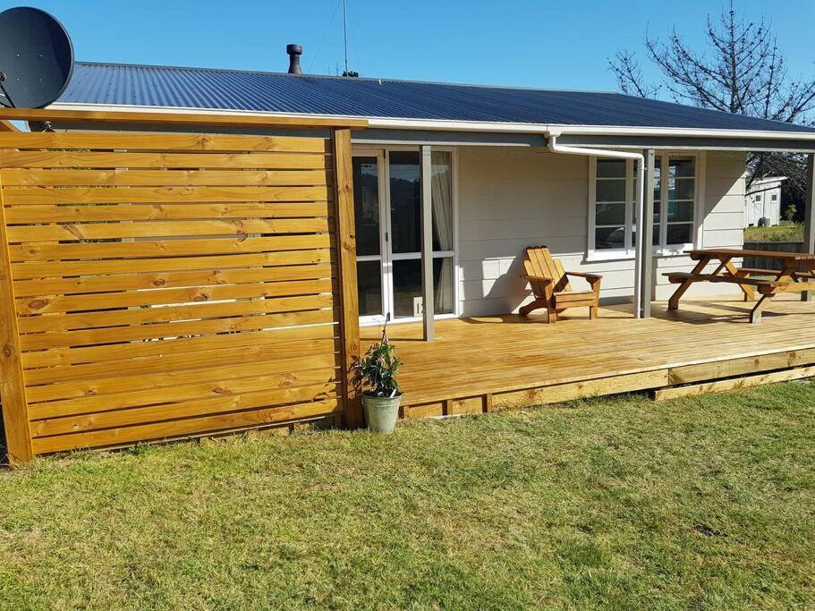Relaxed Beach Retreat, Mod Family Friendly Bach Foxton Beach Exterior foto